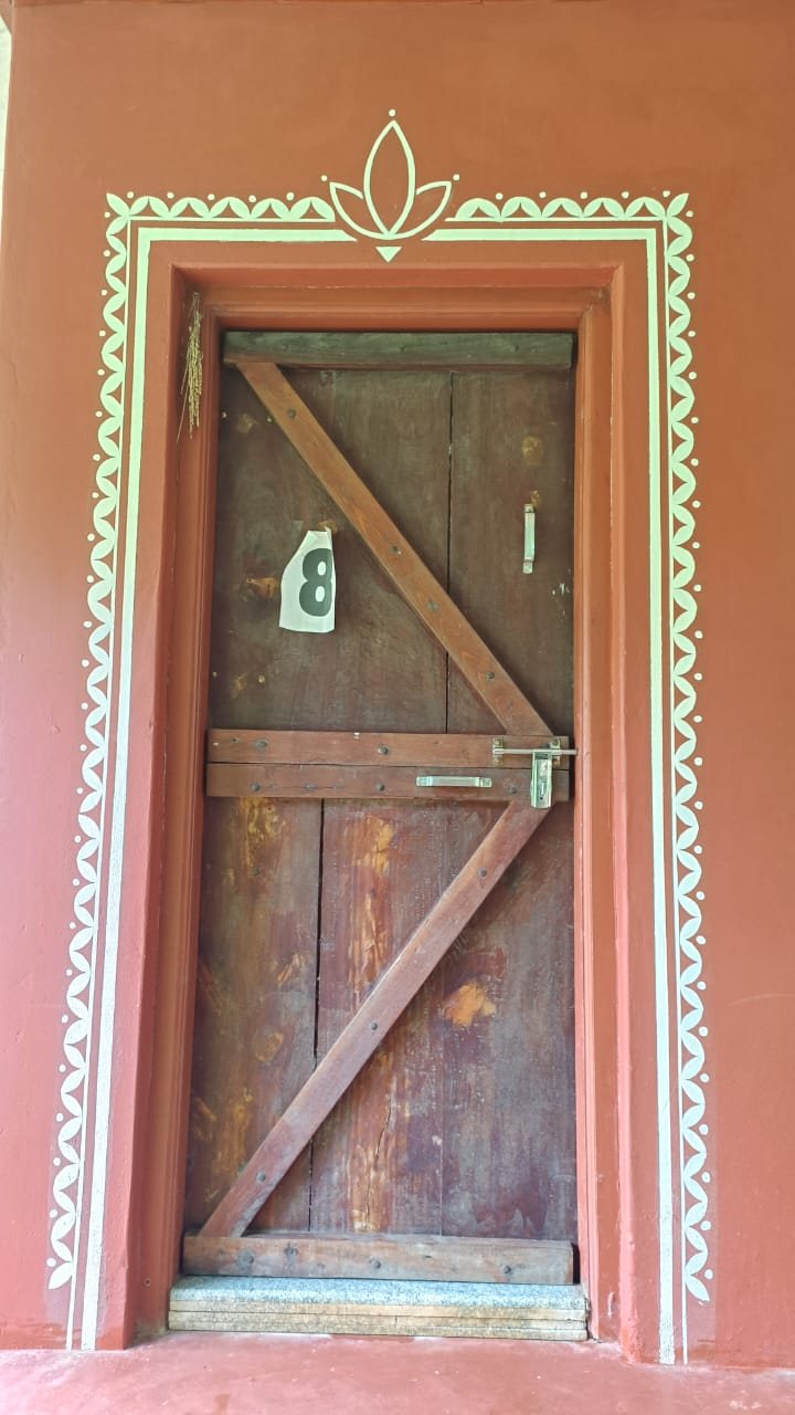 Kutir, photo 12 of 12