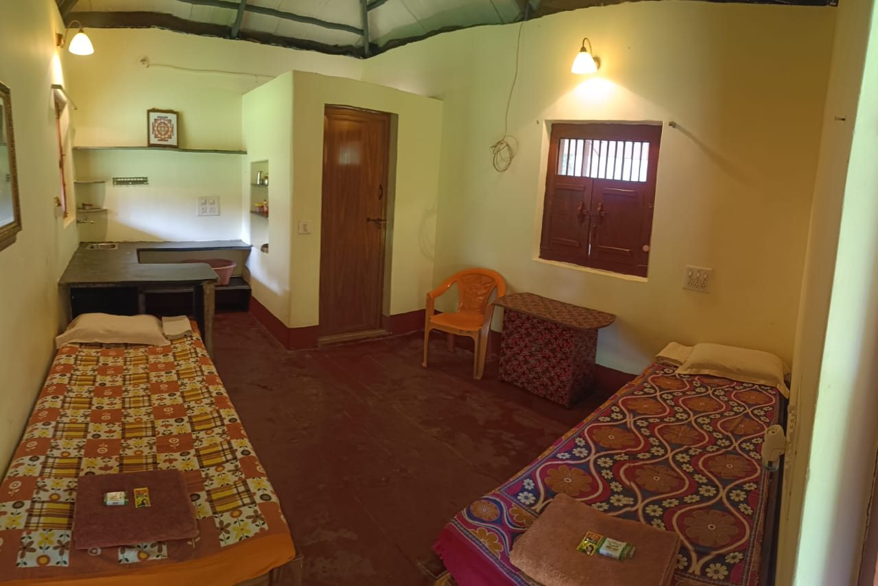 Kutir, photo 6 of 12